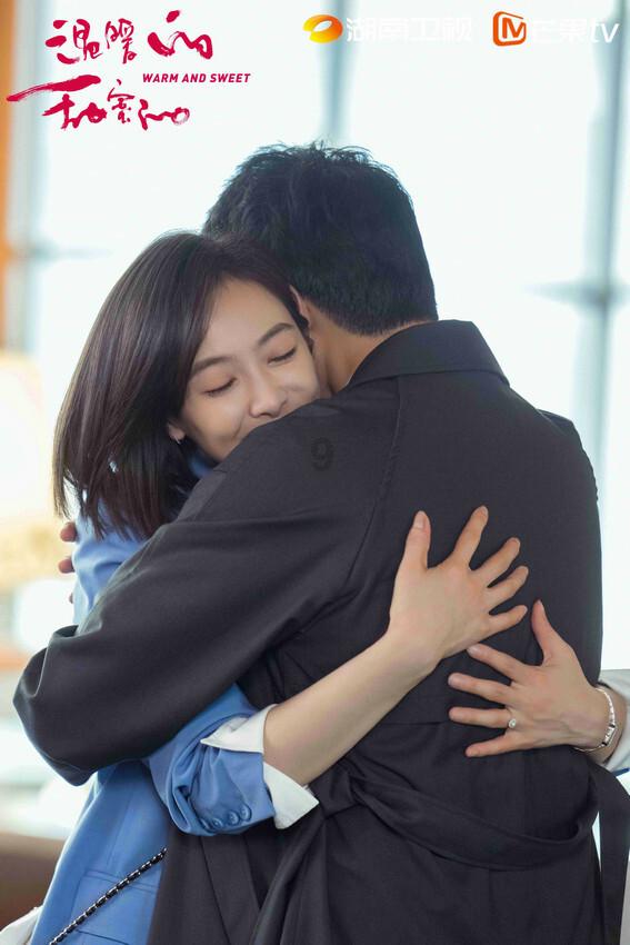 夫妻吵架 我打了妻 妻报了警 经调解我认了错 女也不追究责任了 请问男是不是还会受到法律的责任？游戏画面